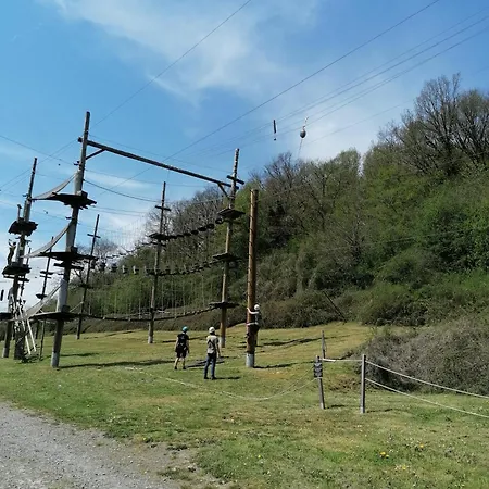 Nyaraló The Apple *